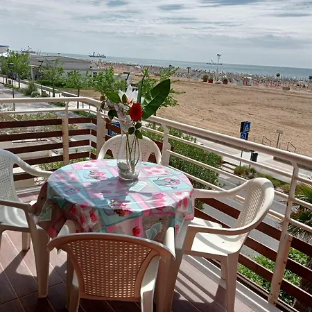 Apartment Enjoy The Sea From Our Relaxing Flat *